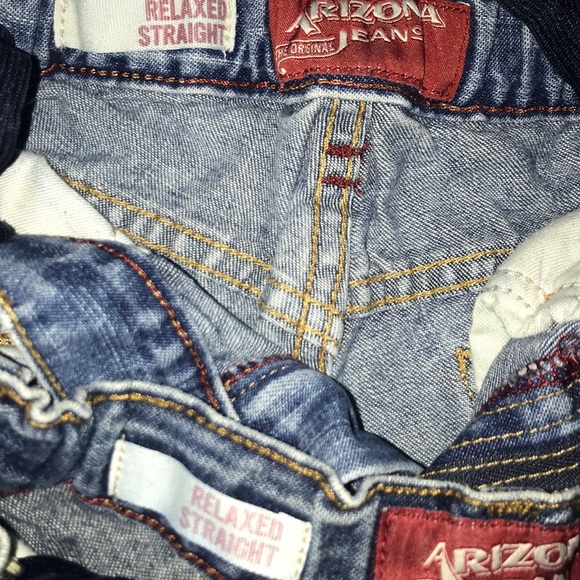 ๐ 2 Pairs Arizona Jeans ๐ ๐ - Picture 6 of 7